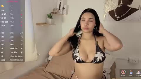 Maddy   online show from June 18, 8:13 pm