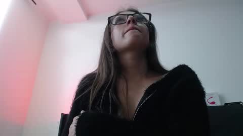 Maddy UwU online show from October 29, 9:16 pm