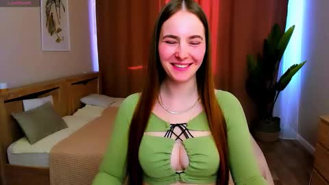 maddy_gate online show from March 27, 3:45 pm