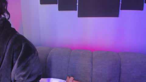 Snapshot of maddy_walker chatting on January 24, 2:39 am Maddy online show from January 24, 2:39 am