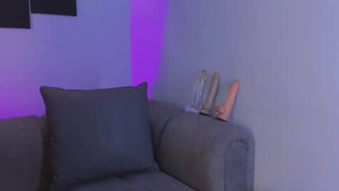 Snapshot of maddy_walker chatting on February 11, 7:59 pm Maddy online show from February 11, 7:59 pm