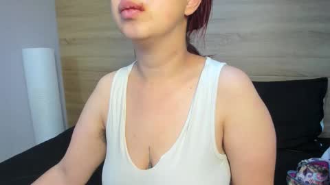 Madelaine  online show from March 26, 10:10 am