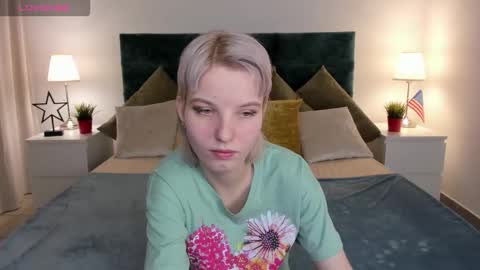 madelaines online show from January 10, 10:50 am