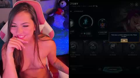 Snapshot of madeleine_shinobi chatting on March 4, 12:39 am Emily Only Fans online show from March 4, 12:39 am