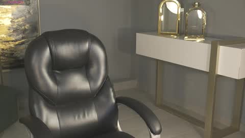 Madeline online show from February 11, 10:20 am