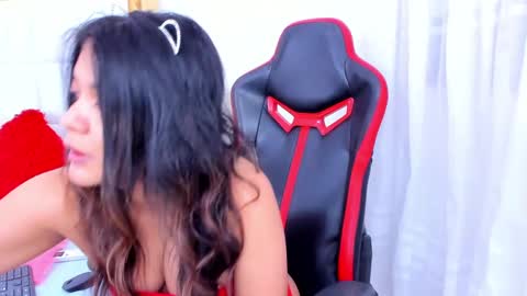 Madeline online show from January 16, 4:28 am