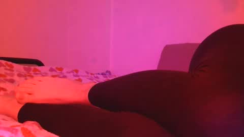 Snapshot of mademoiselle_mystique chatting on October 4, 7:23 pm mademoiselle_mystique online show from October 4, 7:23 pm