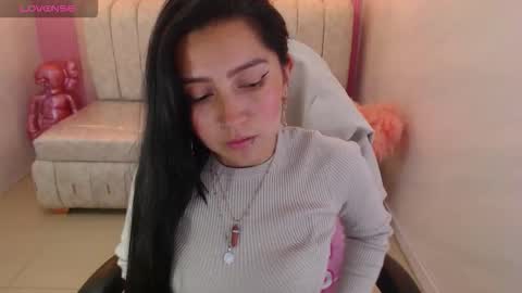 Madhison  online show from March 27, 8:19 pm