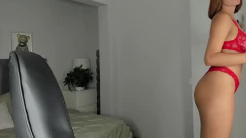 Snapshot of madie_collins7 chatting on April 13, 11:48 am Madie online show from April 13, 11:48 am