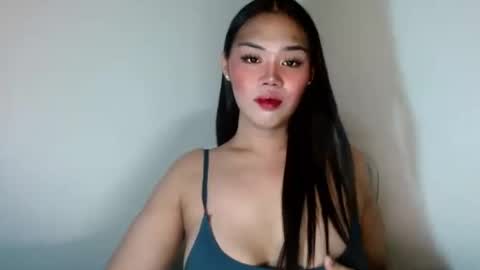 Snapshot of madison_lucks chatting on August 1, 5:07 am hi im your lovely madison online show from August 1, 5:07 am