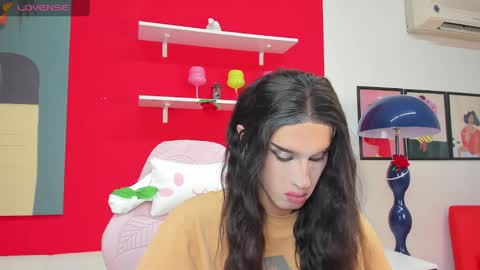 madisonesprit online show from April 7, 3:07 am