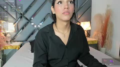Maddi online show from July 15, 3:39 pm