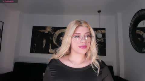 Madison Kane online show from January 9, 11:02 am