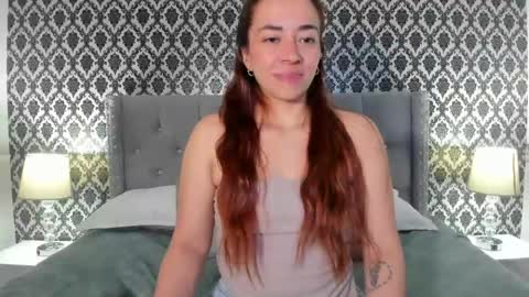 Snapshot of madisonkoper chatting on June 1, 8:21 pm Madison online show from June 1, 8:21 pm