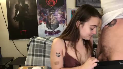 madisonrae1991 online show from February 3, 4:41 pm