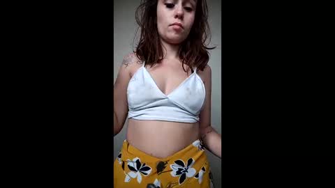 Snapshot of madisonthomas18 chatting on May 27, 7:22 pm My name is madi Lushdomi is activeThere are legends that in this room all your wishes can come true Private is Open online show from May 27, 7:22 pm
