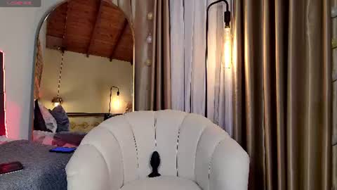 MADISSOONE  online show from July 19, 2:15 am