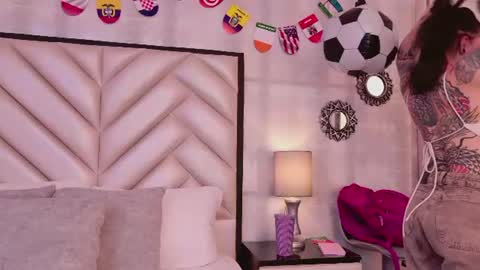 MadissonPayton online show from July 2, 2:12 pm