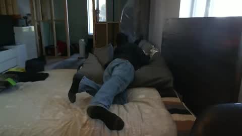 Guigui online show from February 15, 8:27 pm