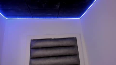 madysson__js_ online show from January 17, 6:07 am