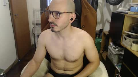 Snapshot of madziula chatting on October 9, 7:01 pm Peter online show from October 9, 7:01 pm