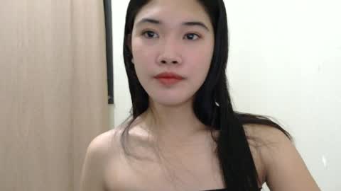 Snapshot of mae_luna chatting on June 7, 12:09 pm mae_luna online show from June 7, 12:09 pm