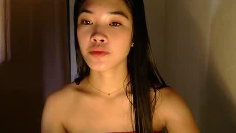 Snapshot of mae_luna chatting on June 14, 11:18 pm mae_luna online show from June 14, 11:18 pm