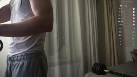 Snapshot of maestro3369 chatting on October 19, 7:36 pm Mike XMaestro 3369 online show from October 19, 7:36 pm