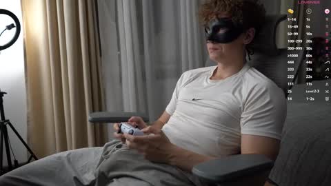 Mike XMaestro 3369 online show from March 2, 8:04 pm