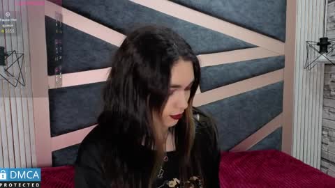 maevekuro online show from April 9, 3:06 am