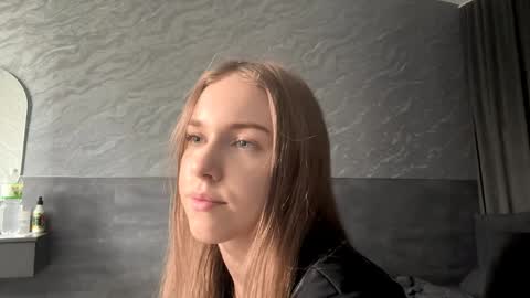 Sara online show from April 9, 6:13 am