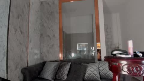 mafearias23 online show from February 16, 1:51 pm