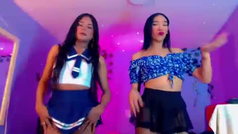 mafer_dolls_ online show from March 25, 6:52 am