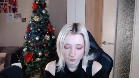 Sophia online show from January 8, 4:31 pm