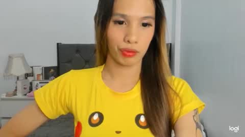 Snapshot of magdalenalovesex chatting on March 1, 1:46 pm KATE online show from March 1, 1:46 pm