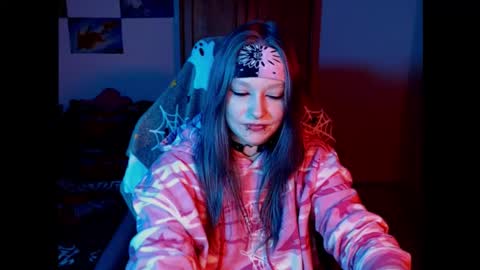 Snapshot of maggieswaggy chatting on February 7, 5:38 pm Magdalene Swaggy online show from February 7, 5:38 pm