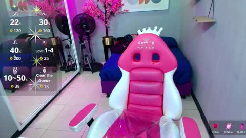 Maggy online show from October 17, 9:23 am