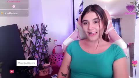 Luna  online show from February 6, 7:06 pm