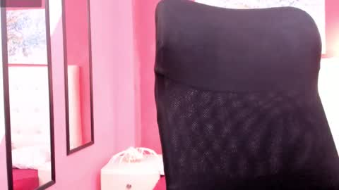 My name is magic axa grahamDont forget to follow me IG online show from November 19, 8:53 pm