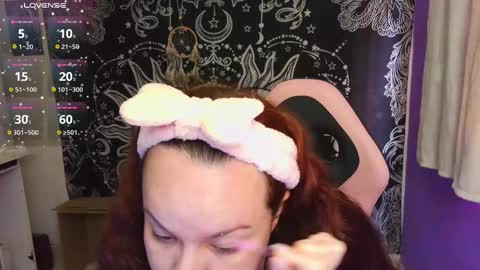 Claire online show from March 2, 9:21 pm