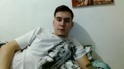 Snapshot of magic_fantasy77 chatting on November 18, 10:14 pm magic_fantasy77 online show from November 18, 10:14 pm