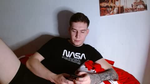 Snapshot of magic_fantasy77 chatting on November 23, 11:59 pm magic_fantasy77 online show from November 23, 11:59 pm