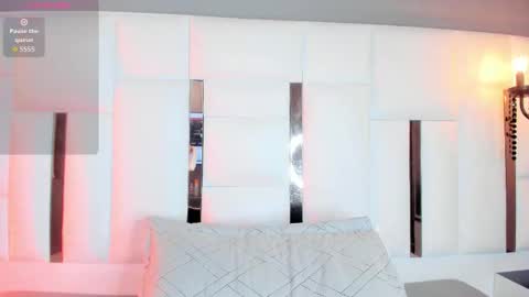 Isa  online show from November 12, 1:22 pm