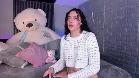 magic_ivone online show from March 28, 11:54 am