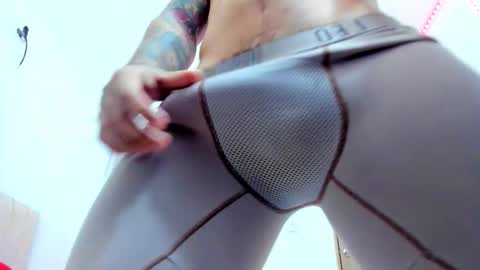 Magic Mike online show from October 19, 1:45 pm