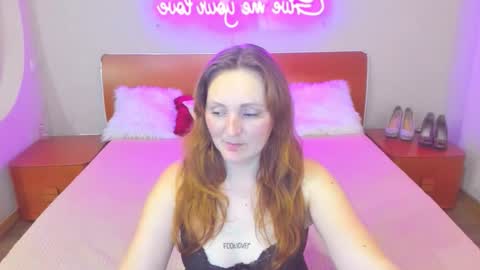 Lili and Bella online show from February 14, 6:59 pm