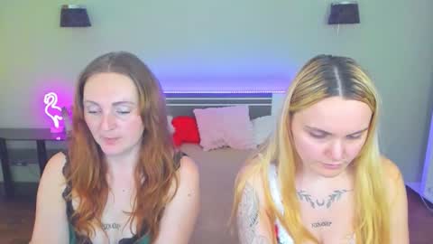 Lili and Bella online show from February 28, 10:16 am