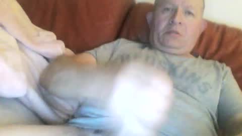 magicman250 online show from October 25, 4:31 am