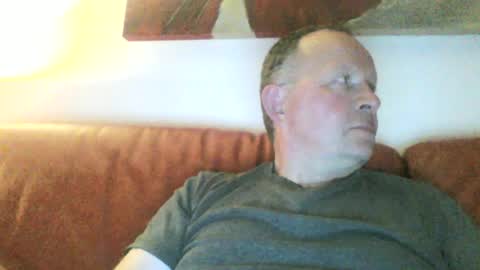 Snapshot of magicman250 chatting on June 15, 7:49 pm magicman250 online show from June 15, 7:49 pm