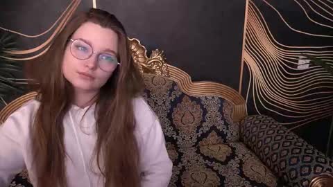 Emily online show from September 13, 7:52 am